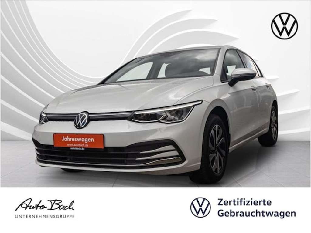 Volkswagen Golf 2023 Benzine