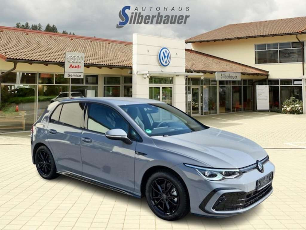 Volkswagen Golf 2025 Benzine