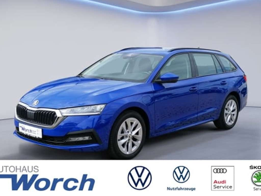 Skoda Octavia 2023 Hybride Benzine