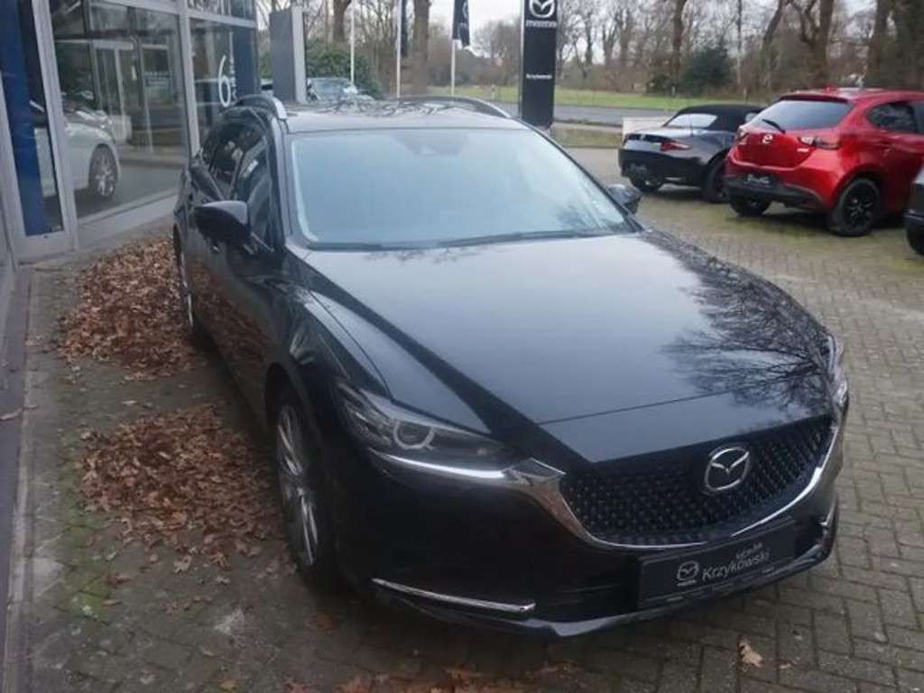 Mazda 6