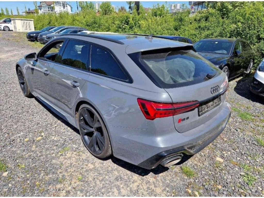 Audi RS6