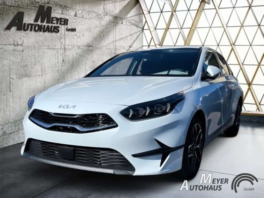Kia Ceed 2025 Benzine