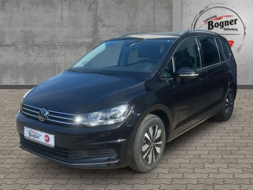 Volkswagen Touran 2024 Benzine