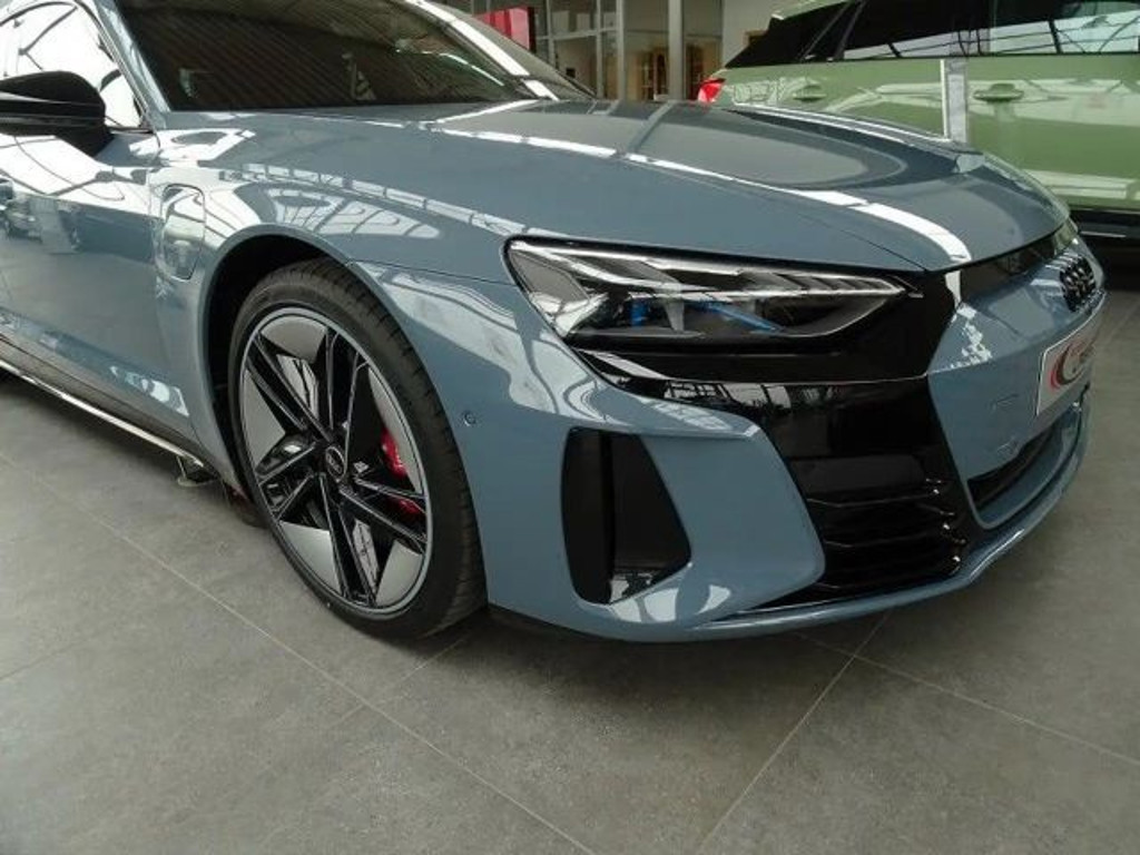 Audi e-tron GT