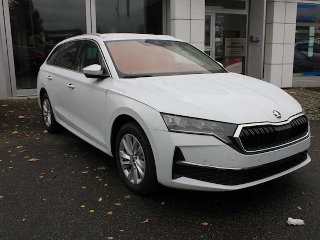 Skoda Octavia 2024 Benzine