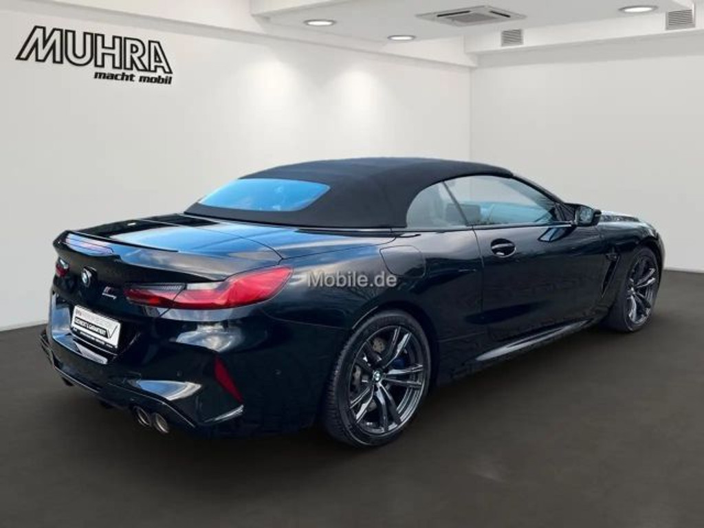 BMW M8