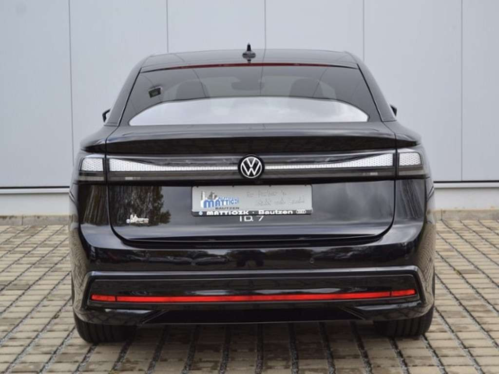 Volkswagen ID.7