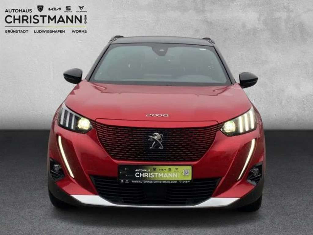 Peugeot e-2008