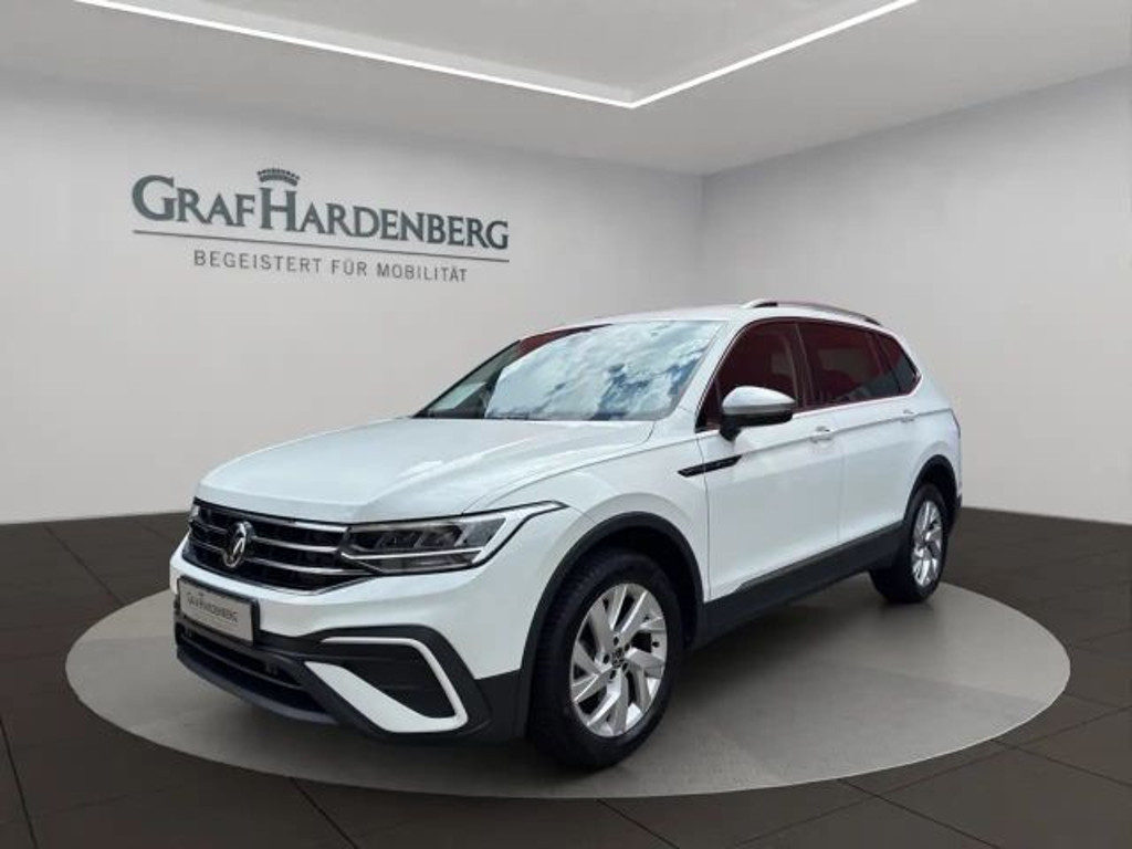 Volkswagen Tiguan 2024 Benzine