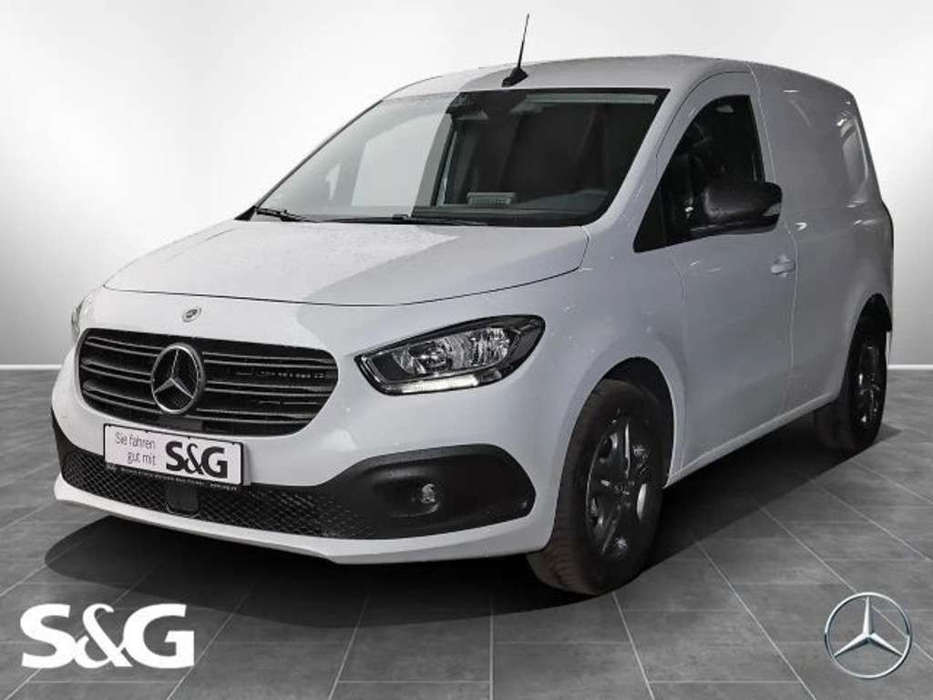 Mercedes-Benz Citan 2025 Benzine