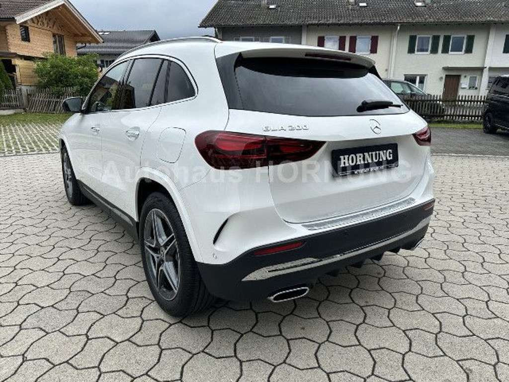 Mercedes-Benz GLA-Klasse