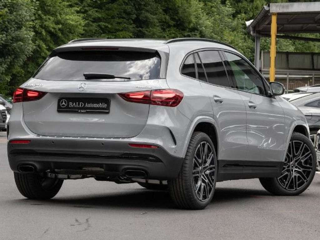 Mercedes-Benz GLA-Klasse