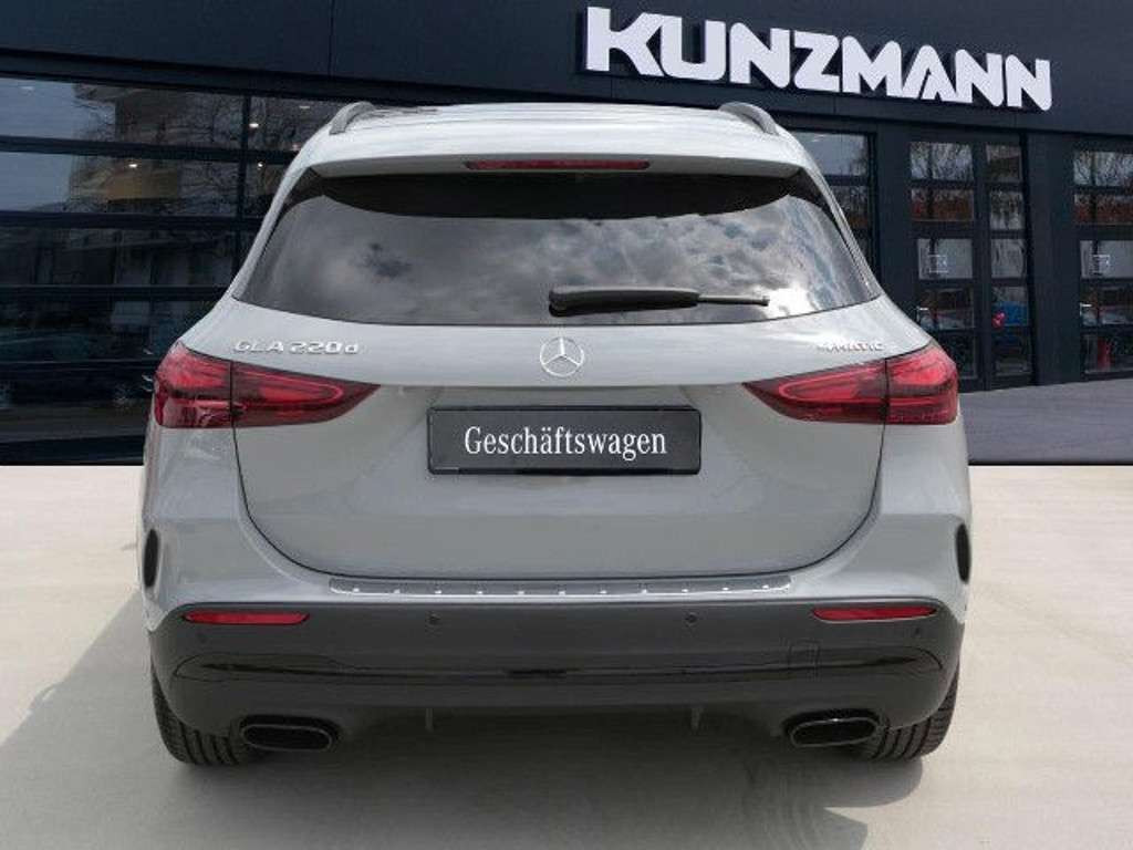 Mercedes-Benz GLA-Klasse