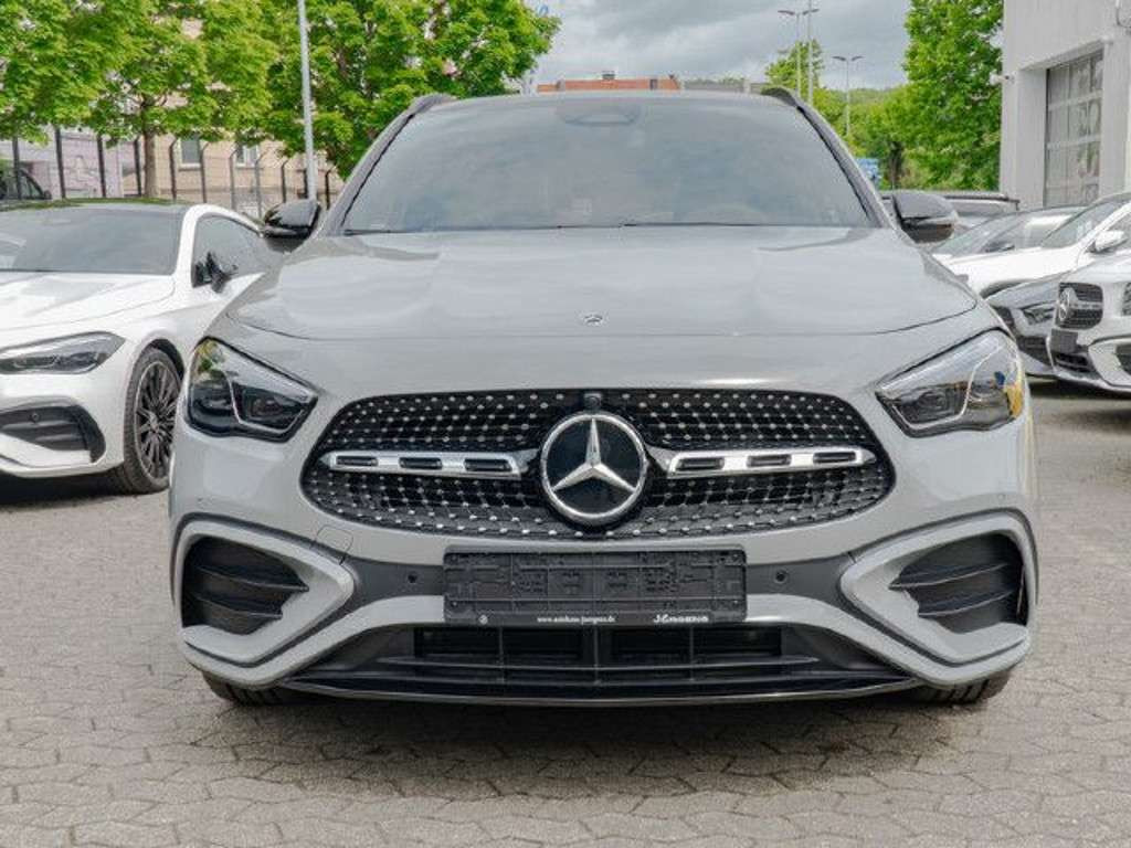 Mercedes-Benz GLA-Klasse