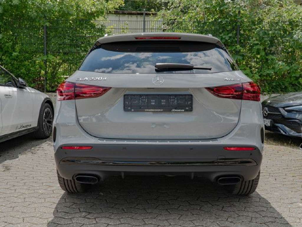 Mercedes-Benz GLA-Klasse
