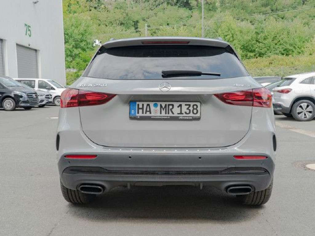 Mercedes-Benz GLA-Klasse
