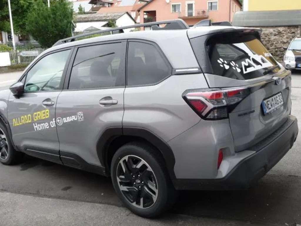 Subaru Forester 2025 Hybride Benzine