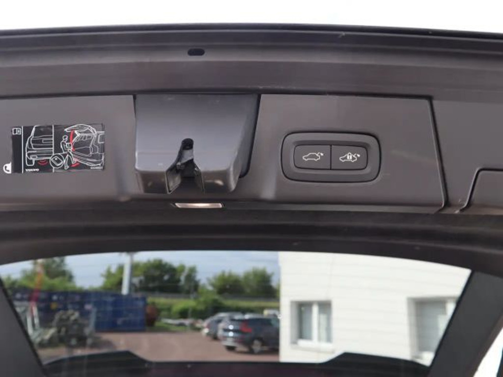 Volvo V90 Cross Country