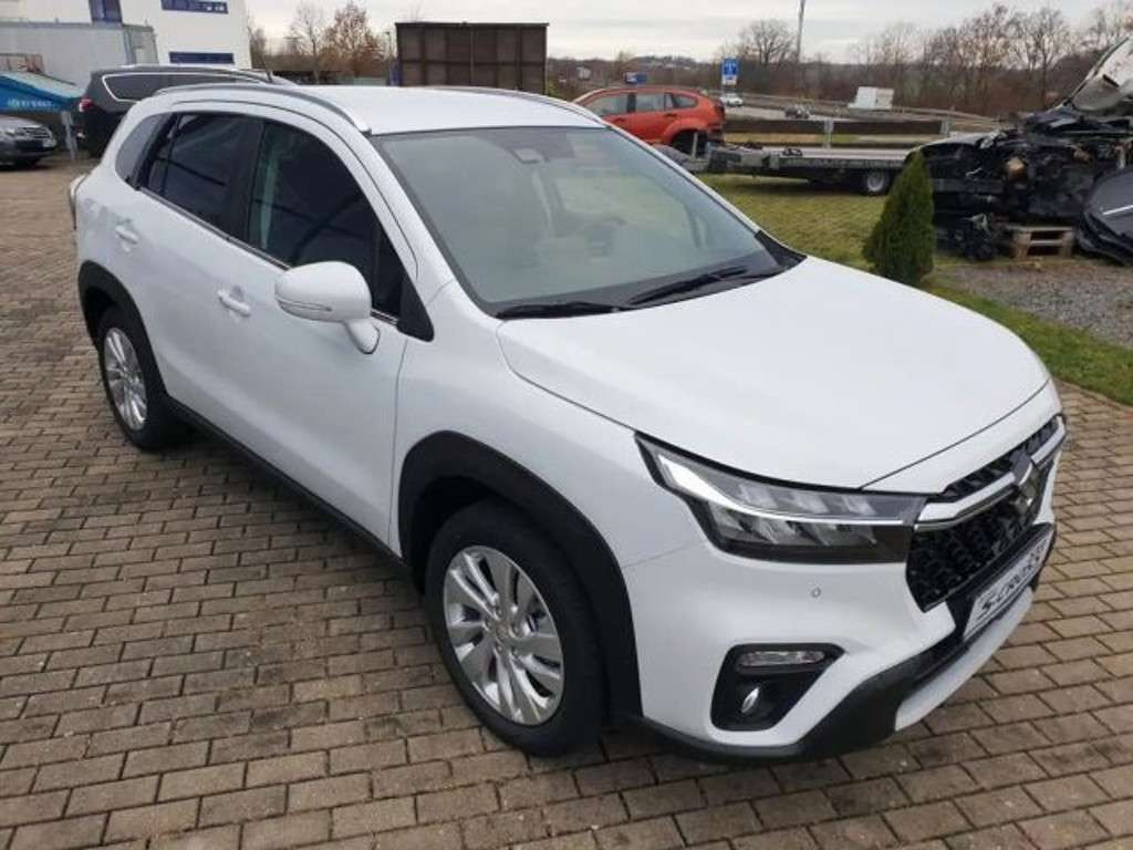 Suzuki S-Cross