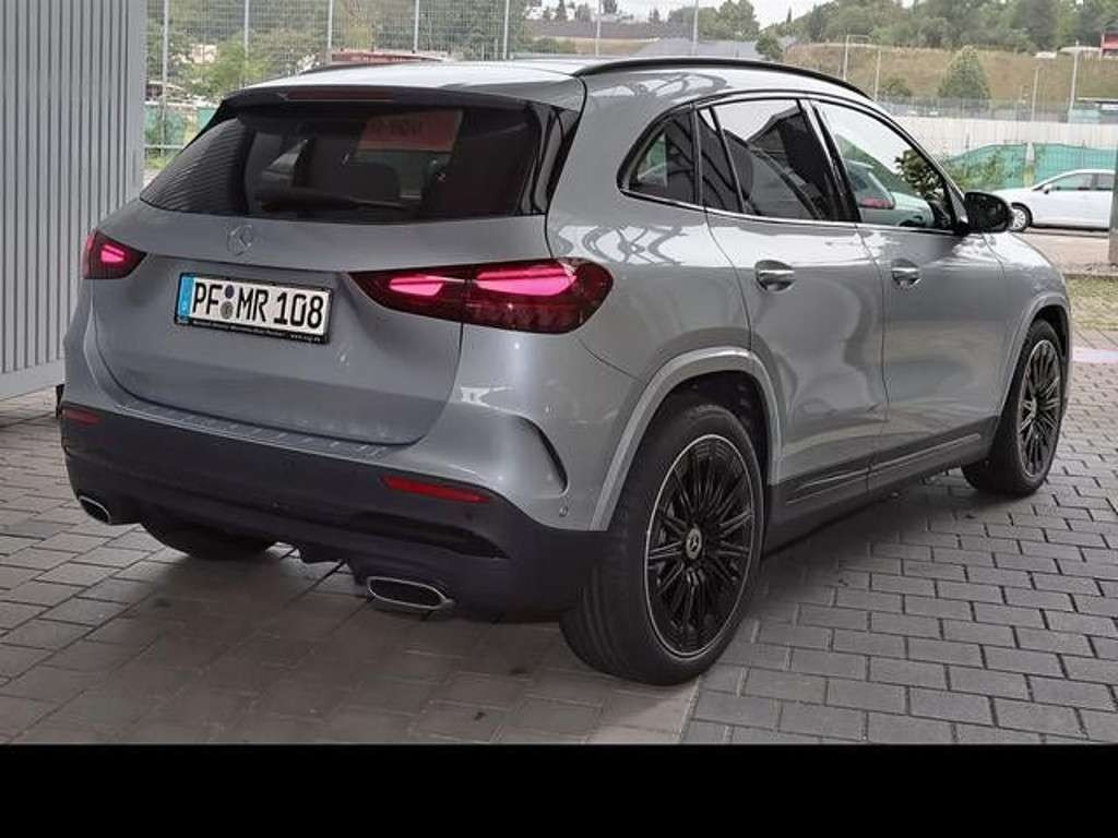 Mercedes-Benz GLA-Klasse