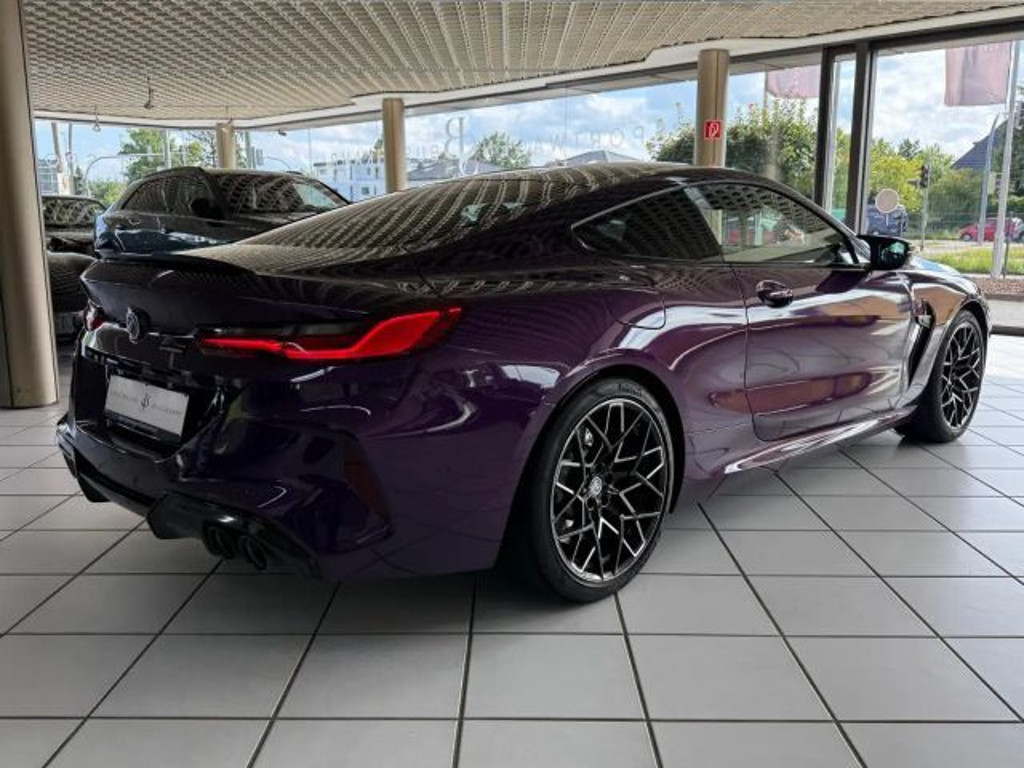 BMW M8
