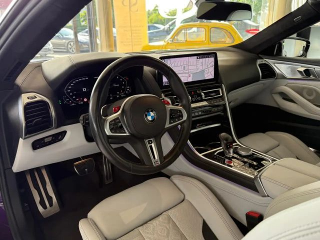BMW M8