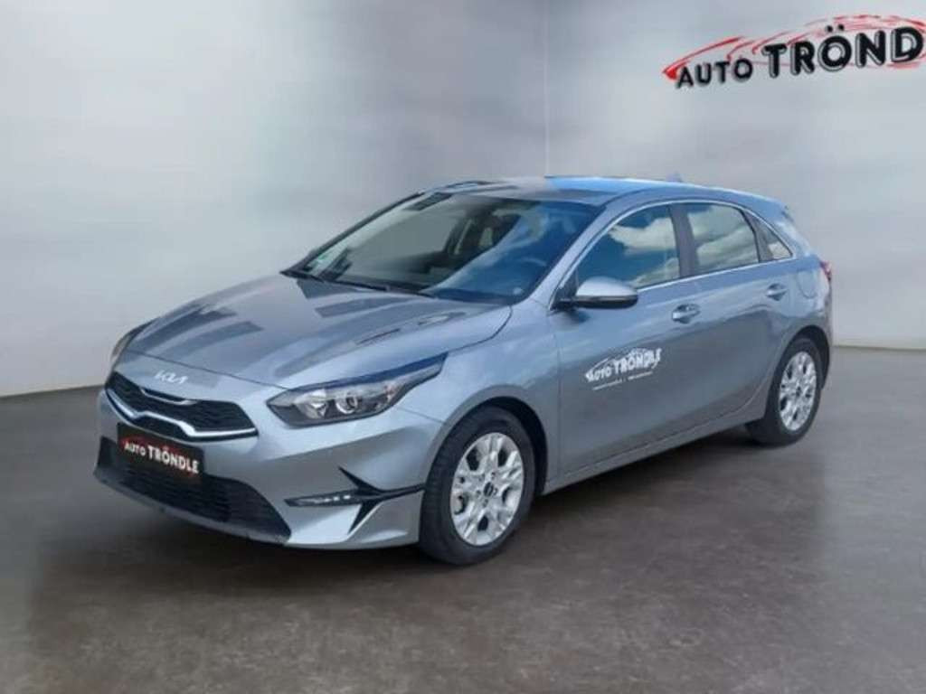 Kia Ceed 2025 Benzine