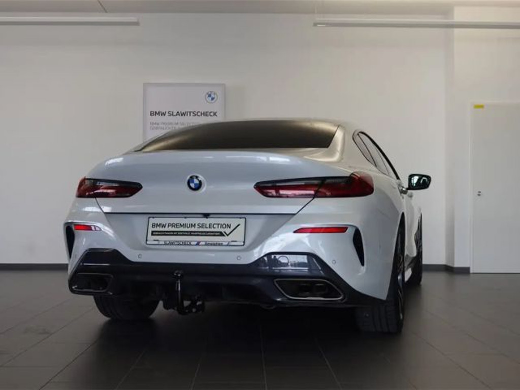 BMW M850