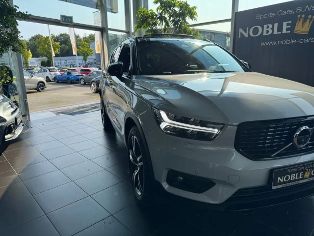 Volvo XC40