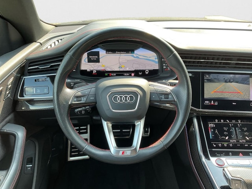 Audi SQ8