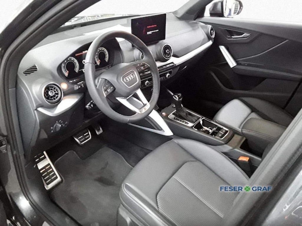 Audi SQ2