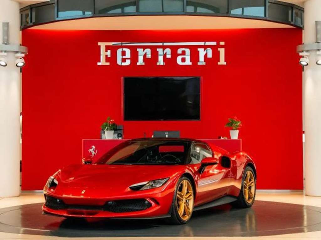 Ferrari 296 2023 Hybride Benzine