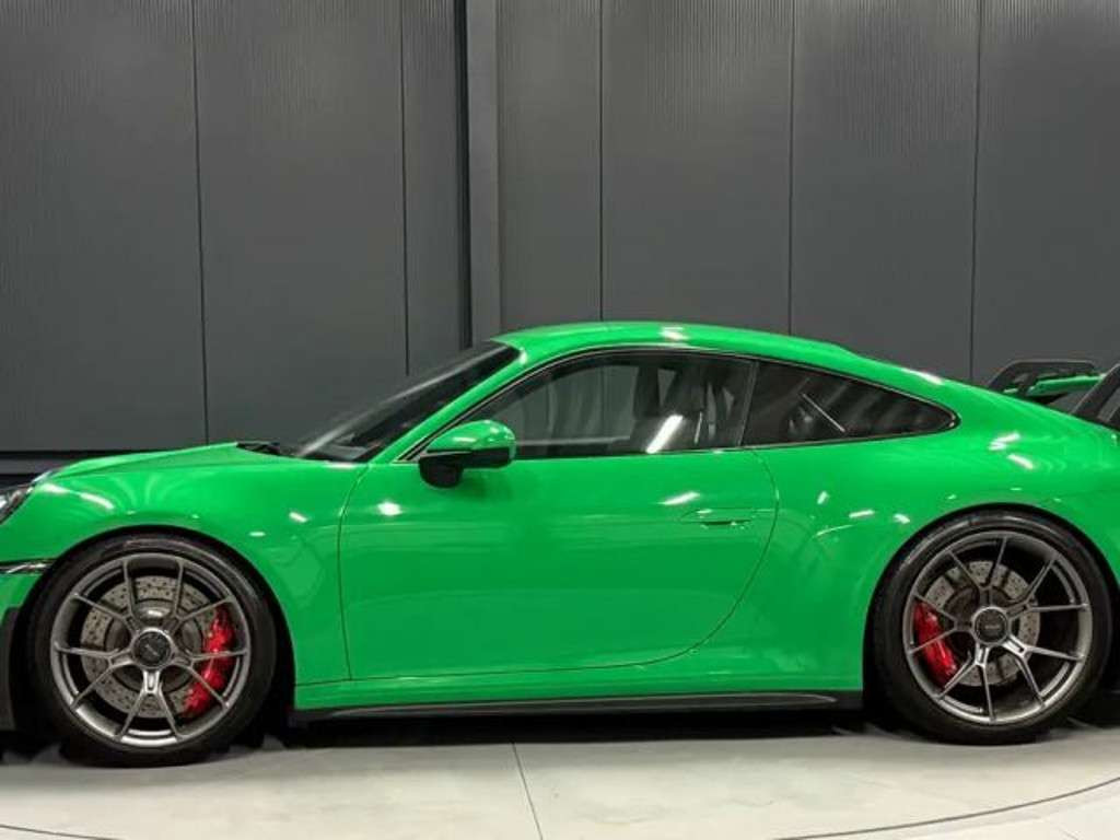 Porsche 992