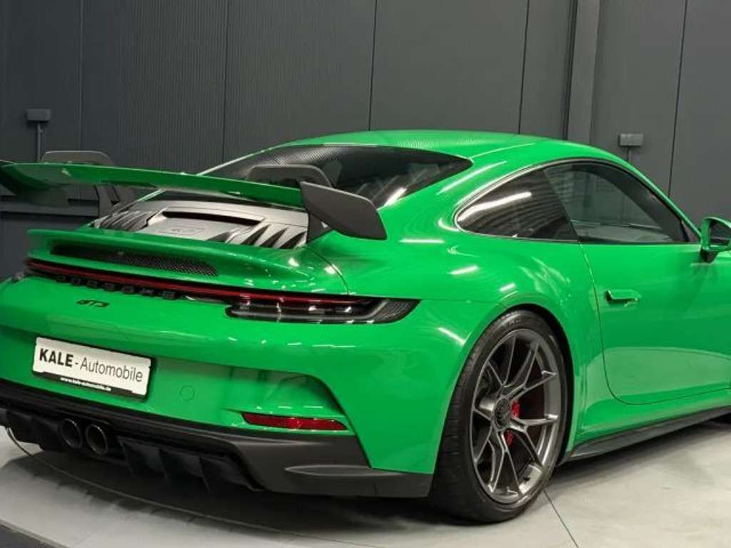 Porsche 992