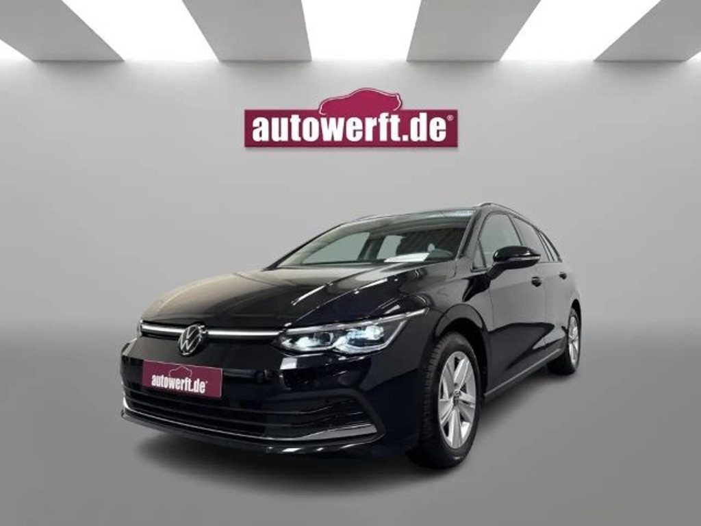 Volkswagen Golf 2023 Benzine