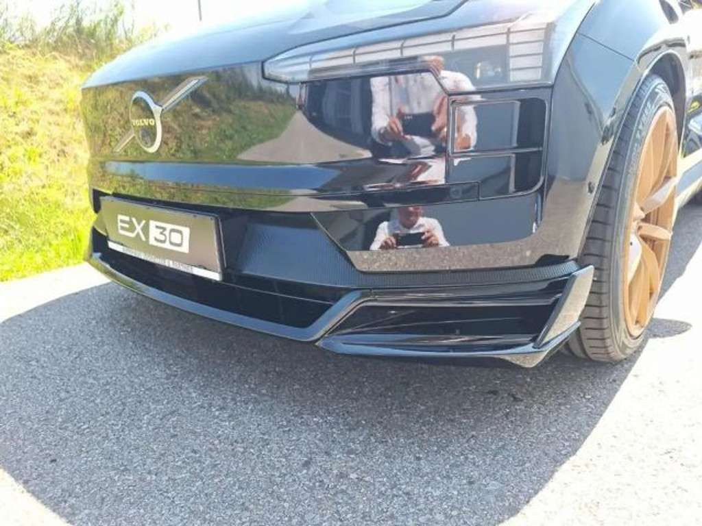 Volvo EX30