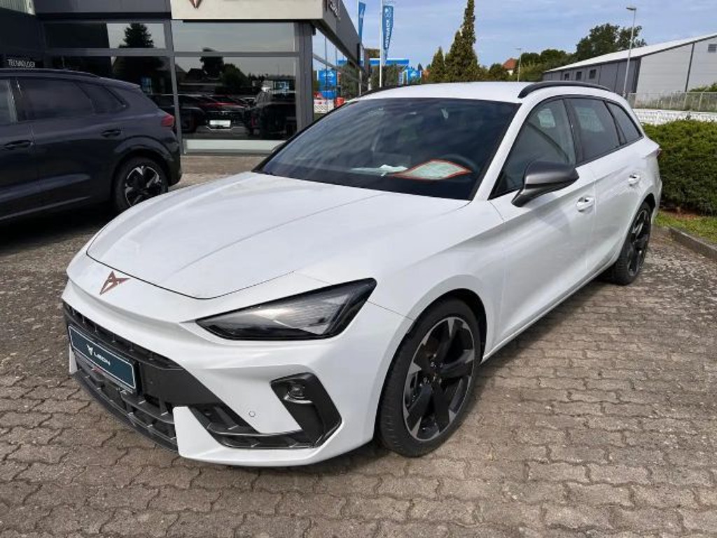 Cupra Leon 2025 Benzine