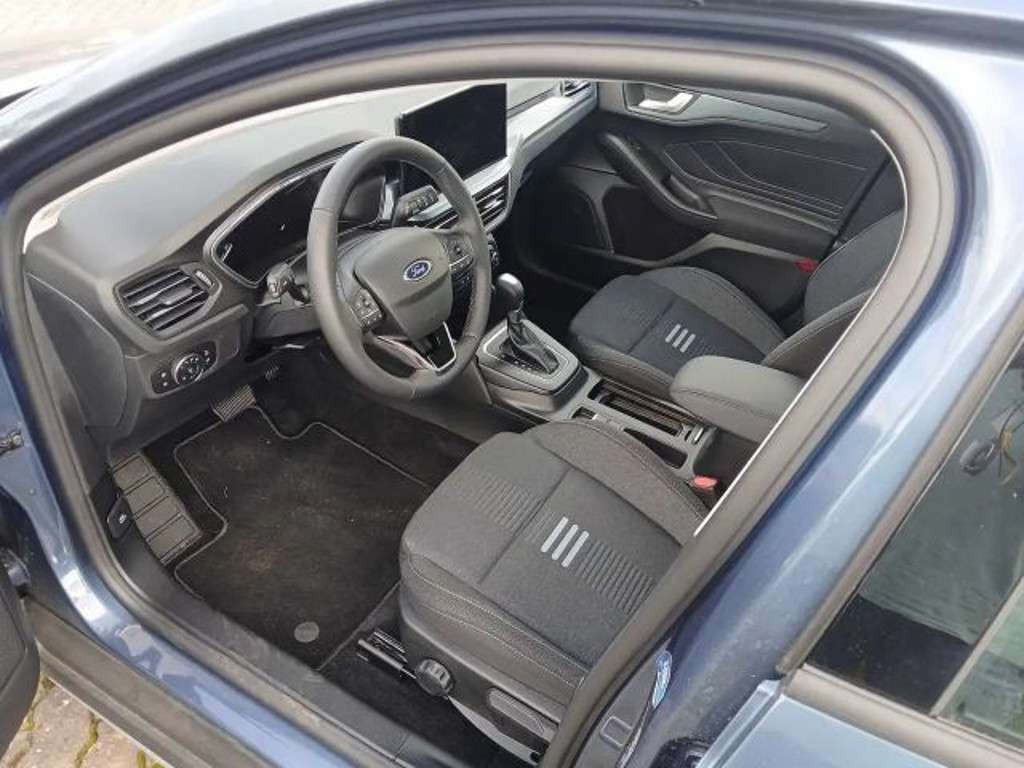 Ford Focus 2024 Benzine
