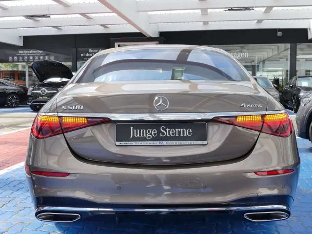 Mercedes-Benz S-Klasse