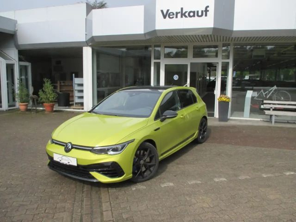 Volkswagen Golf 2023 Benzine