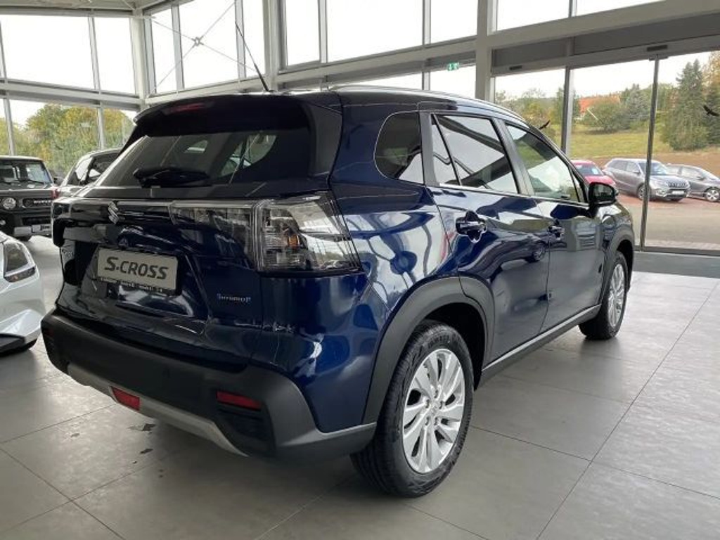 Suzuki S-Cross
