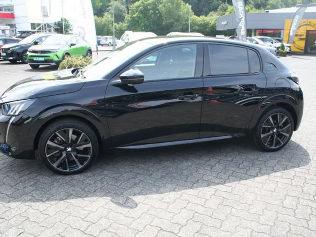Peugeot e-208