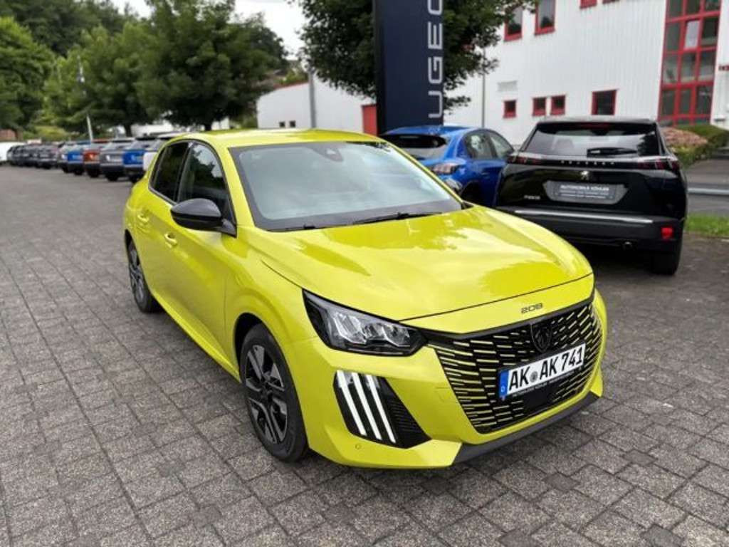 Peugeot 208