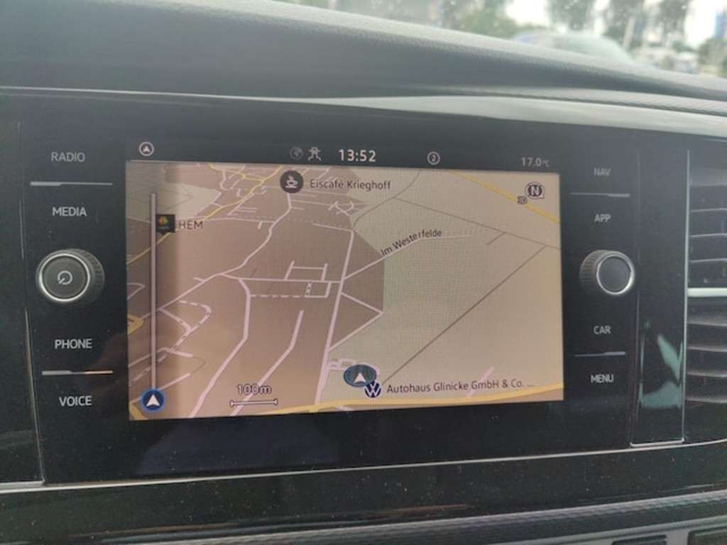 Volkswagen Caravelle