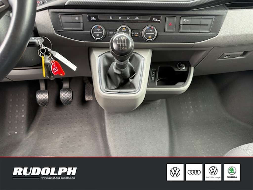 Volkswagen Caravelle