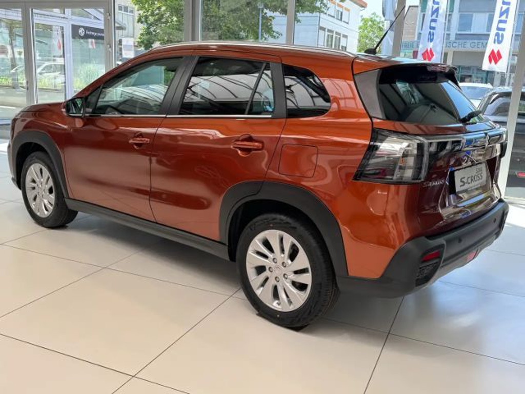 Suzuki S-Cross