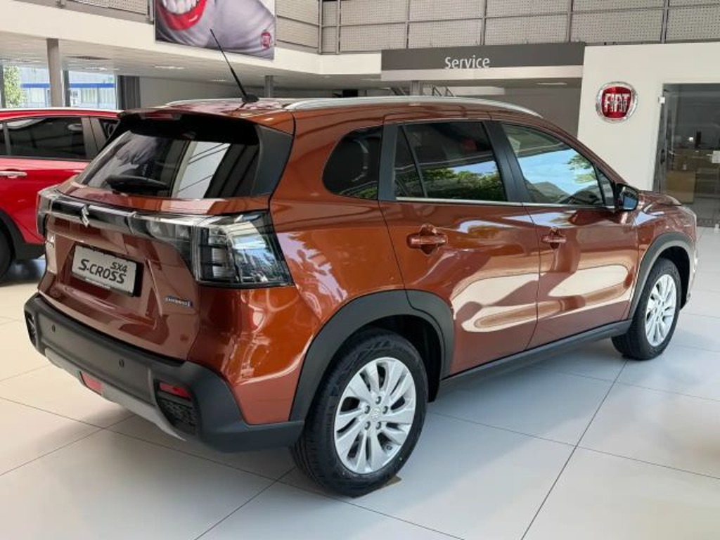Suzuki S-Cross