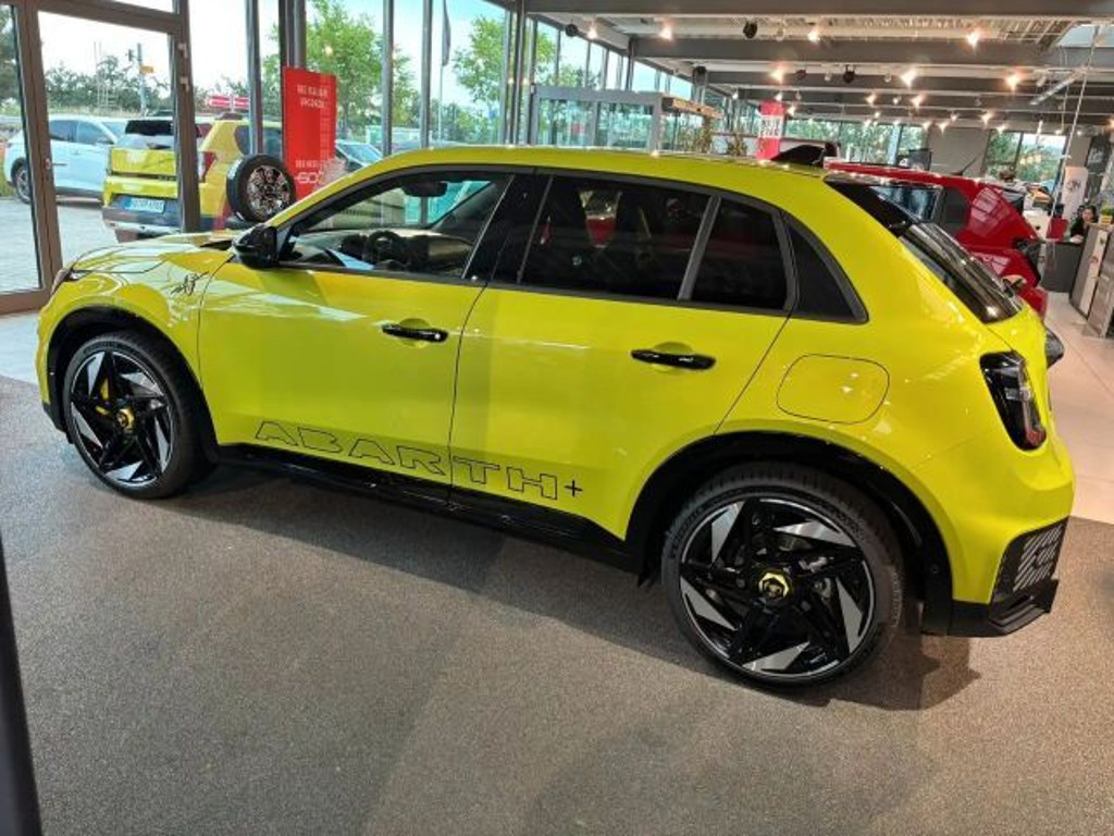 Abarth 600e