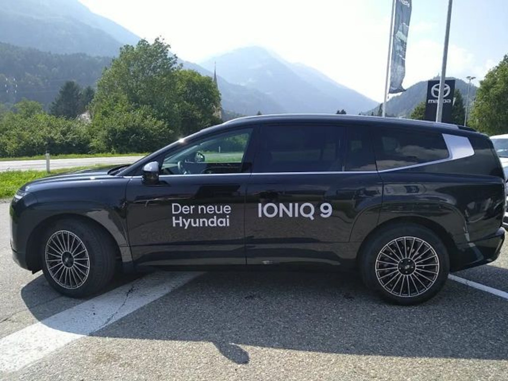 Hyundai IONIQ 9