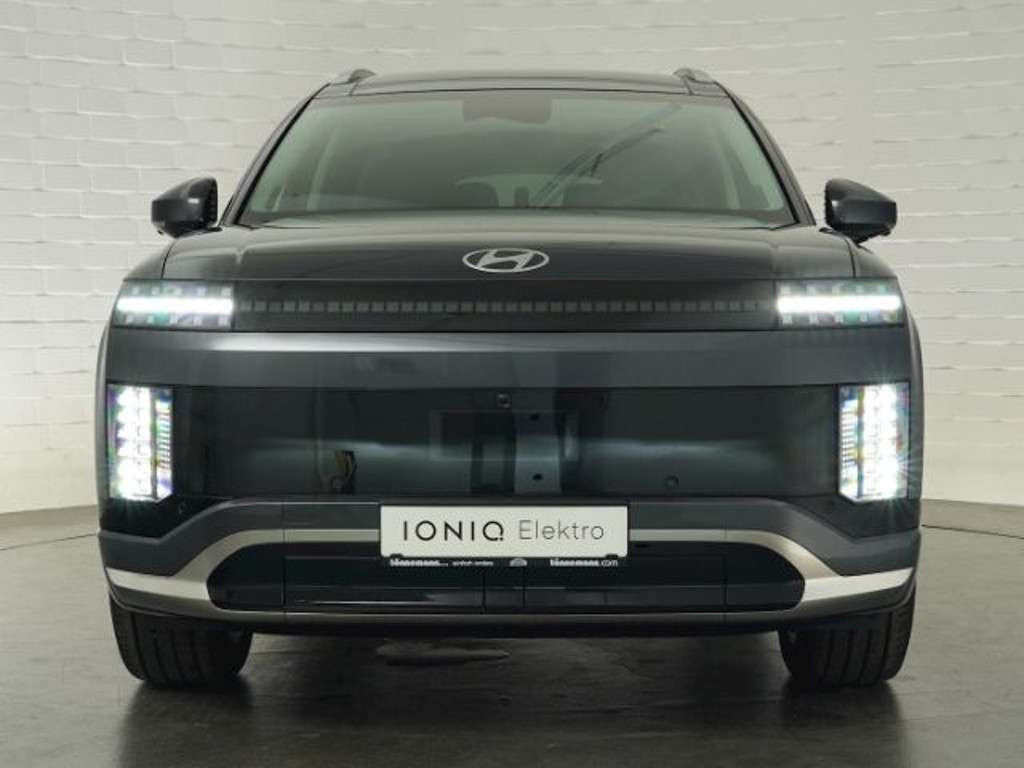 Hyundai IONIQ 9